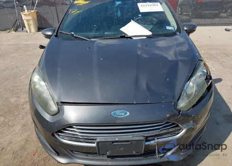 2015 Ford Fiesta Se z USA, uszkodzony, nr VIN 3FADP4BJ8FM176235